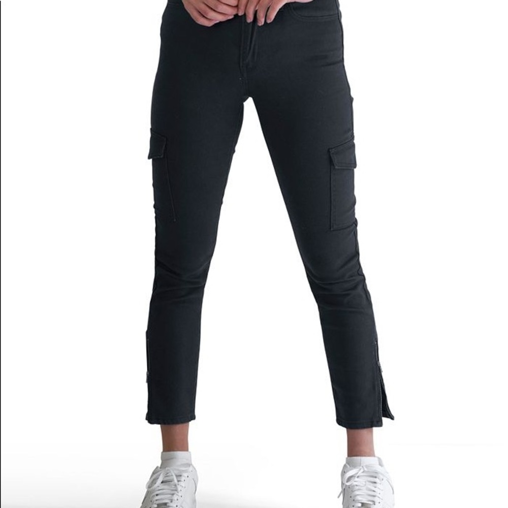 Levi’s 721 High Rise Skinny Ankle Cargo Jeans